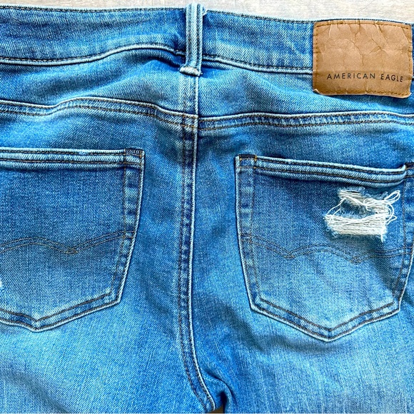 American Eagle Airflex + Temp Tech jeans - Picture 3 of 5